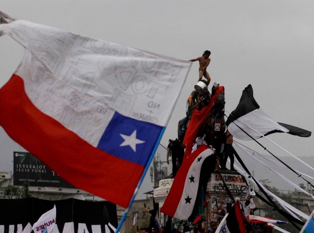 Foto: Demonstrasjoner i Chile 09.11.2020. Carlos Vera, Colectivo2+ på: Fotospublicas.com